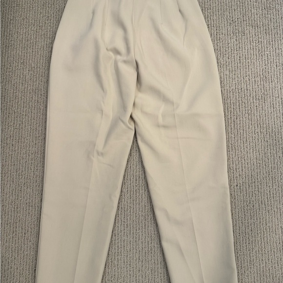 Sold - Picture 3 of 3